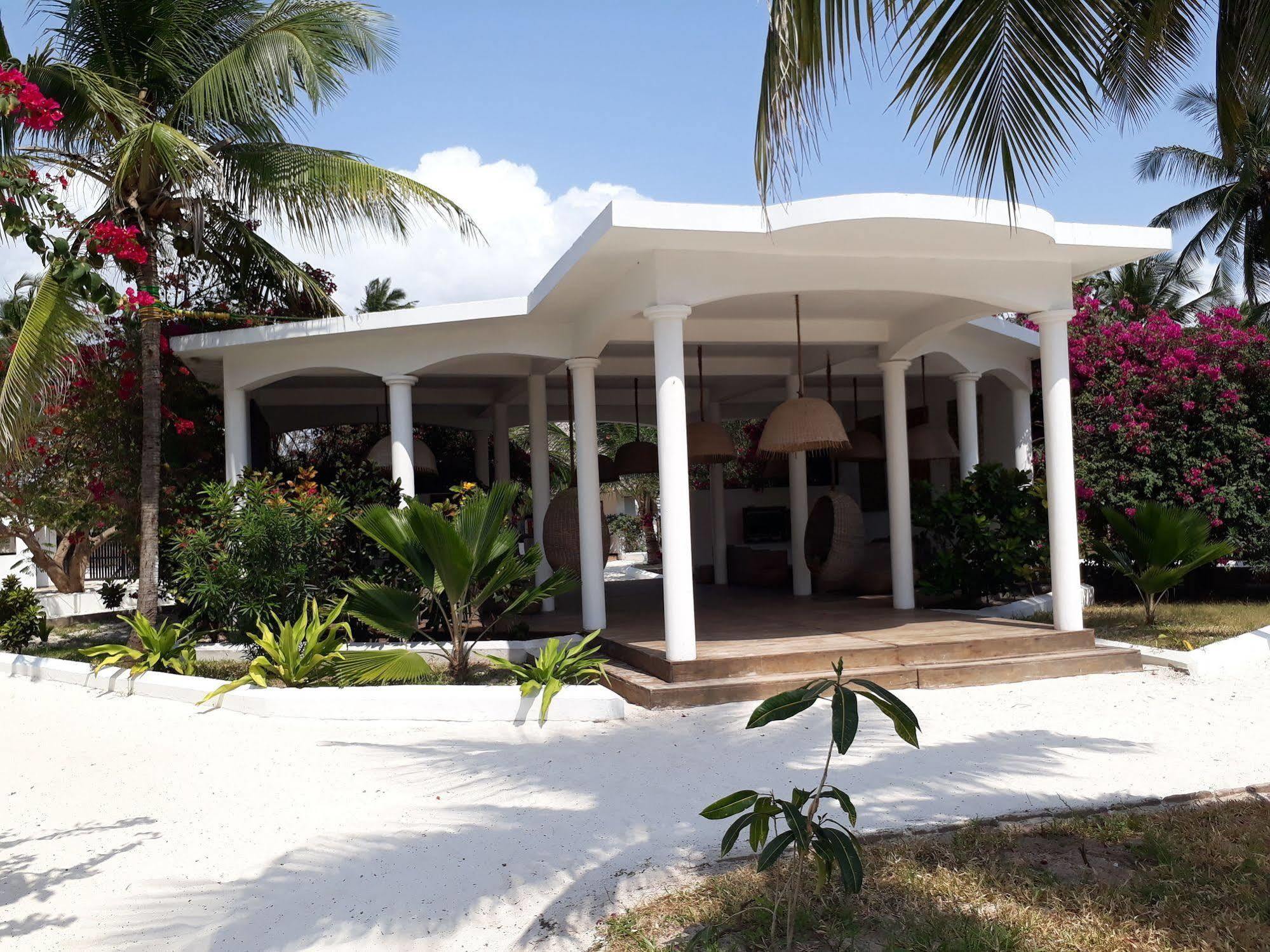 Albatross Ocean View Hotel Dongwe Exterior foto