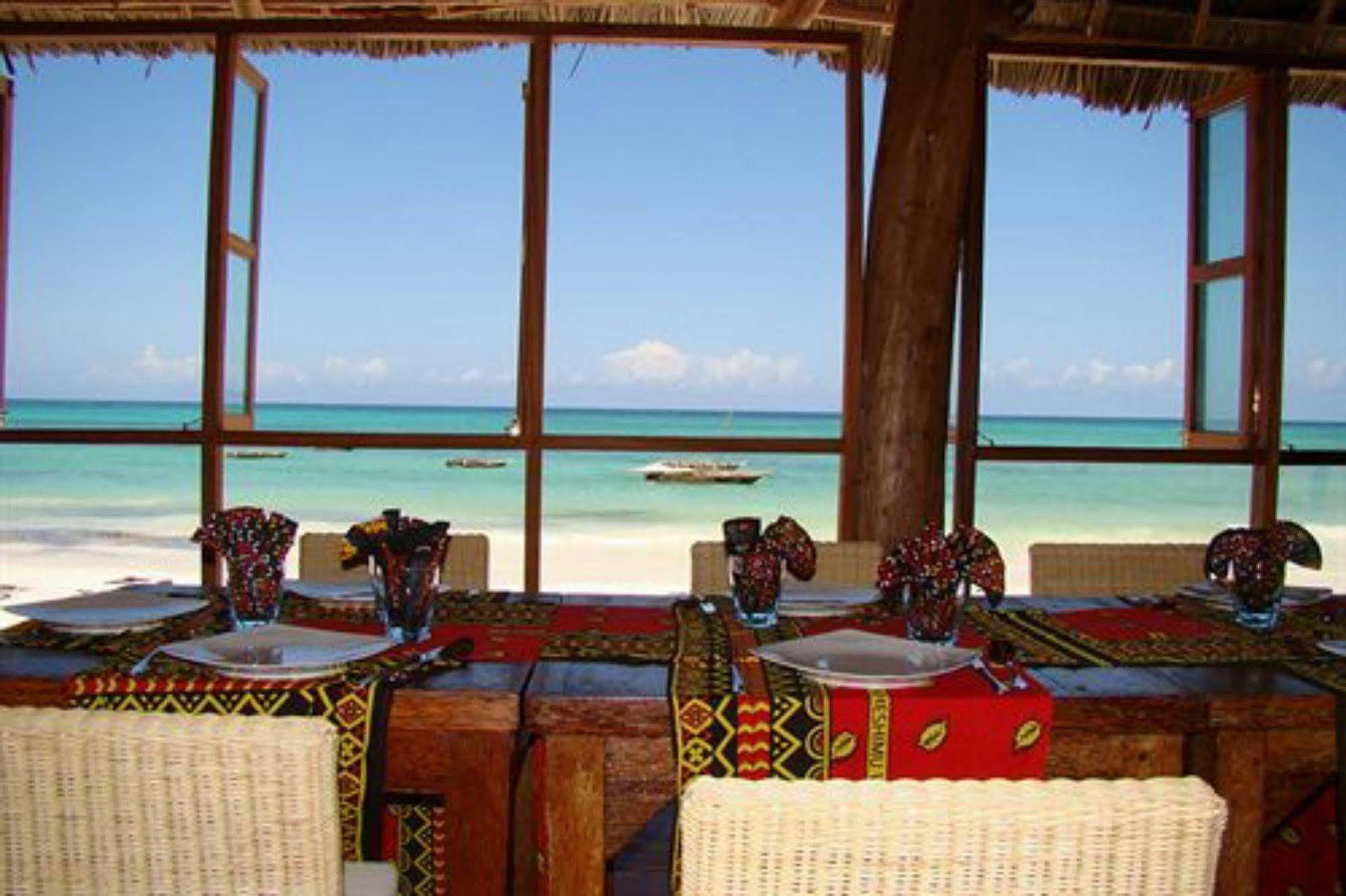 Albatross Ocean View Hotel Dongwe Exterior foto
